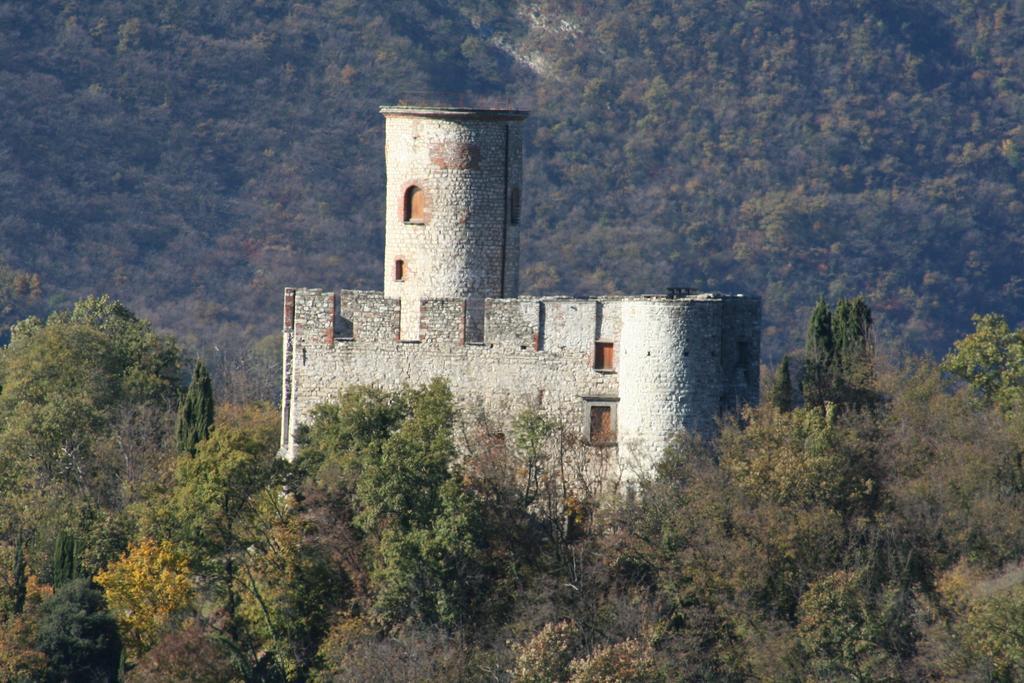 L'Isola Dei Sapori Apartment Monte Isola Ruang foto